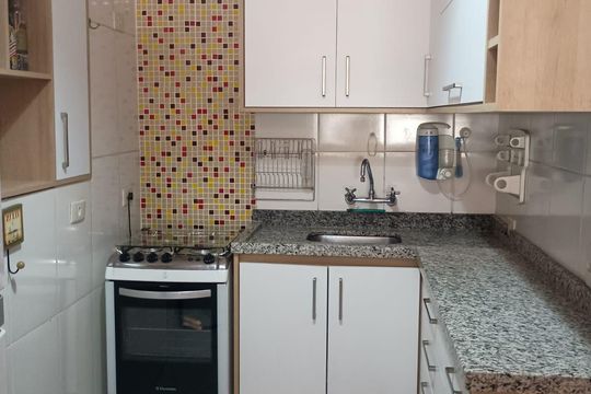 Cozinha de apartamento à venda com 1 quarto, 68m² em Vila Buarque, São Paulo