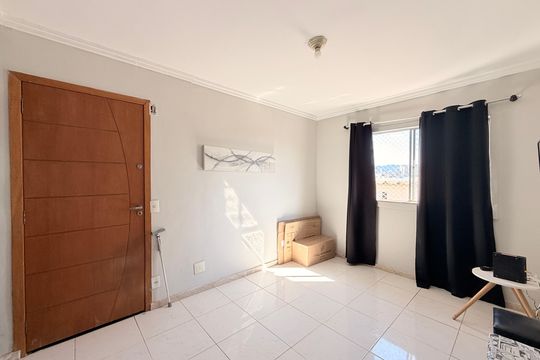 Sala de apartamento à venda com 2 quartos, 60m² em Vila Santana I, Jundiaí