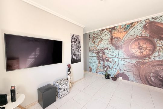Sala de apartamento à venda com 2 quartos, 60m² em Vila Santana I, Jundiaí