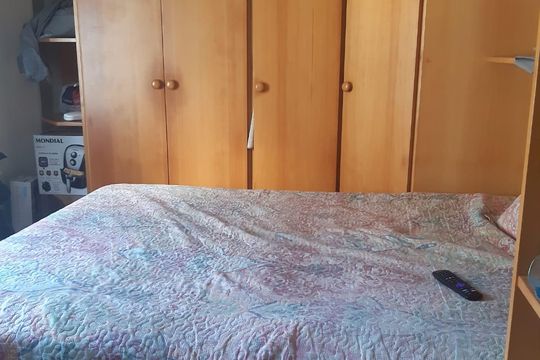 Quarto de apartamento à venda com 1 quarto, 50m² em Petrópolis, Porto Alegre