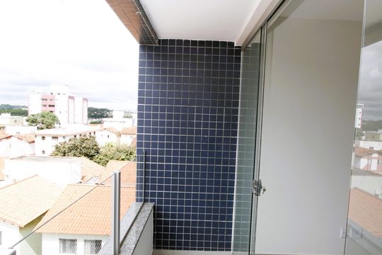 Varanda da Sala de apartamento à venda com 3 quartos, 86m² em Padre Eustáquio, Belo Horizonte