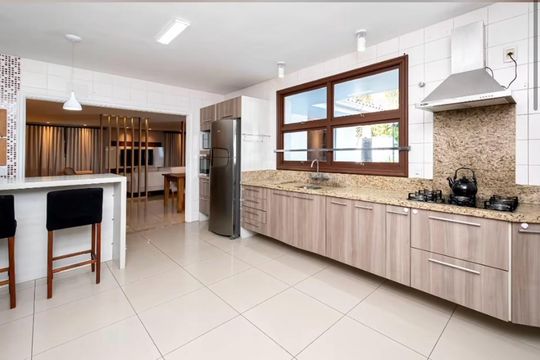 Cozinha  de casa à venda com 3 quartos, 420m² em Scharlau, São Leopoldo