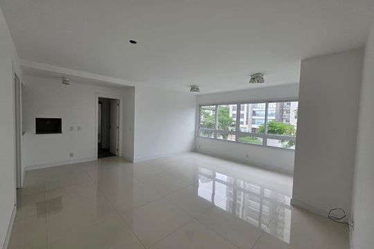 Apartamento à venda com 3 quartos, 101m² em Jardim do Salso, Porto Alegre