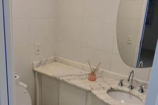 Banheiro de apartamento para alugar com 3 quartos, 76m² em Marechal Rondon, Canoas