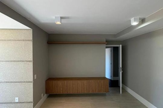Sala de apartamento para alugar com 3 quartos, 147m² em Vila Nova Conceição, São Paulo