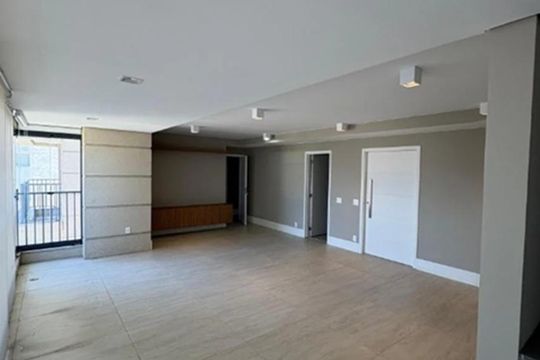 Apartamento para alugar com 3 quartos, 147m² em Vila Nova Conceição, São Paulo