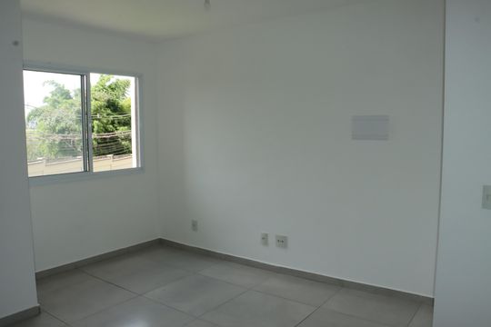 Apartamento para alugar com 2 quartos, 52m² em Jardim de Lourdes, Embu das Artes