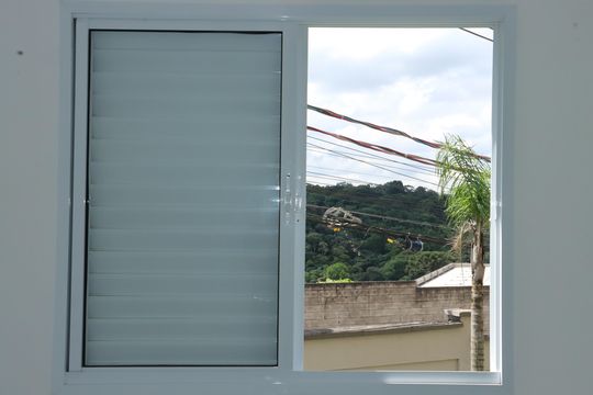 Apartamento para alugar com 2 quartos, 52m² em Jardim de Lourdes, Embu das Artes