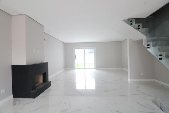 Casa à venda com 3 quartos, 162m² em Nossa Senhora das Gracas, Canoas