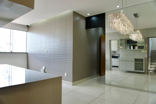 Apartamento à venda com 3 quartos, 183m² em Sagrada Família, Belo Horizonte