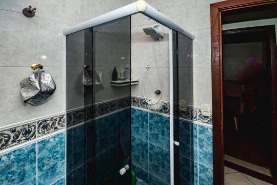 Casa para alugar com 4 quartos, 365m² em São João Batista, Belo Horizonte