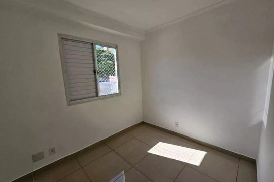 Quarto de apartamento à venda com 2 quartos, 54m² em Vila Alzira, Santo André