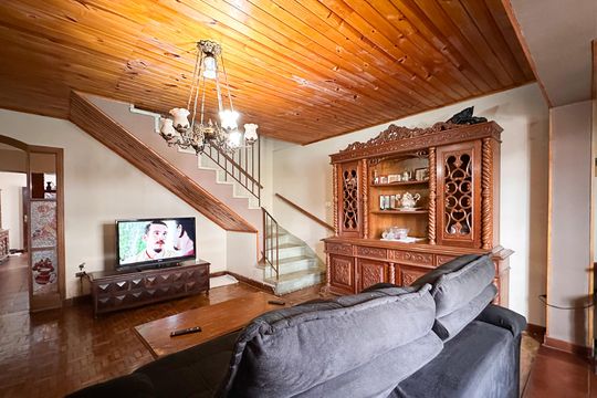 Casa à venda com 4 quartos, 247m² em Jardim Sao Luis, São Bernardo do Campo