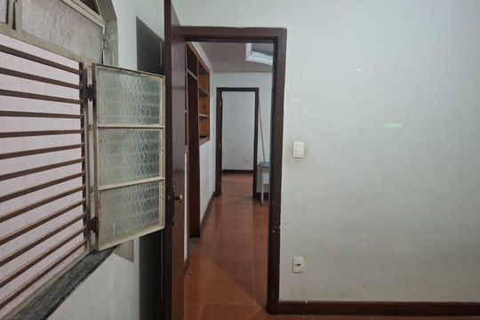 Quarto de apartamento para alugar com 3 quartos, 175m² em Califórnia, Belo Horizonte