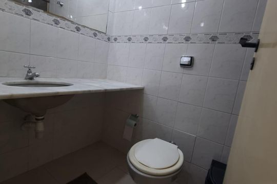 Banheiro de casa à venda com 3 quartos, 184m² em Jardim Jamaica, Santo André