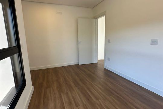 Quarto de casa de condomínio à venda com 4 quartos, 144m² em Alphaville, Santana de Parnaíba