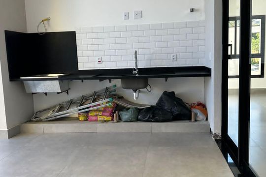 Área externa de casa de condomínio à venda com 4 quartos, 144m² em Alphaville, Santana de Parnaíba