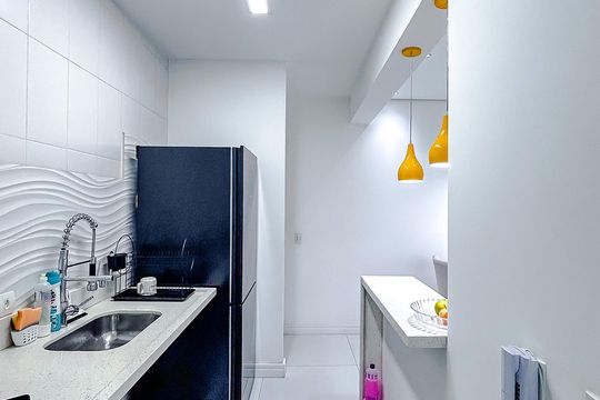 Cozinha de apartamento à venda com 2 quartos, 69m² em Chácara Seis de Outubro, São Paulo