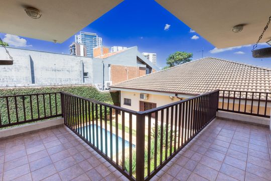 Área comum de casa para alugar com 4 quartos, 488m² em Nova Campinas, Campinas