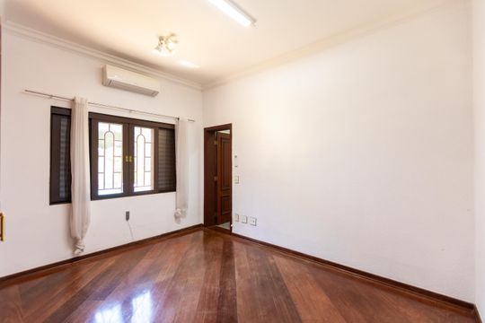 Quarto 2 de casa para alugar com 4 quartos, 488m² em Nova Campinas, Campinas