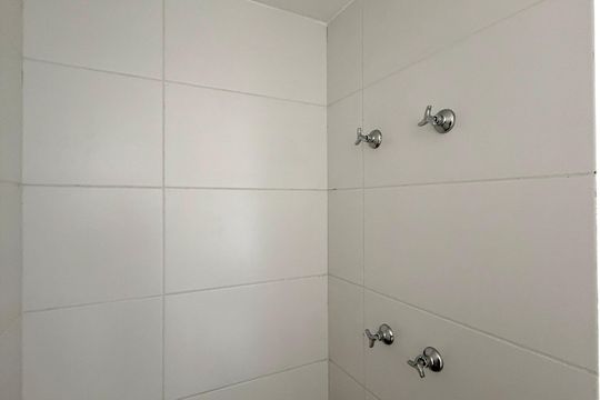 Banheiro Suíte de apartamento para alugar com 1 quarto, 41m² em Santo Amaro, São Paulo