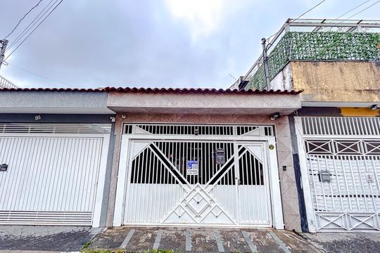 Fachada com Plaquinha de casa à venda com 4 quartos, 160m² em Alto da Mooca, São Paulo