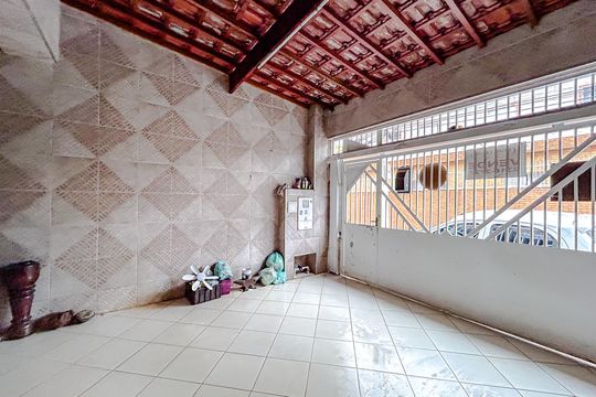 Garagem de casa à venda com 4 quartos, 160m² em Alto da Mooca, São Paulo