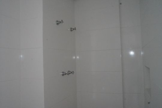 Banheiro de apartamento à venda com 1 quarto, 30m² em Picanço, Guarulhos