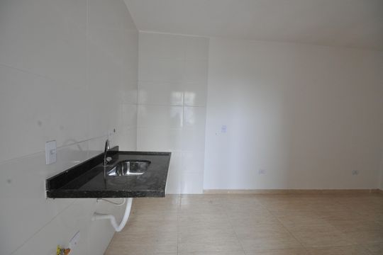 Cozinha de apartamento à venda com 2 quartos, 46m² em Vila Constança, São Paulo