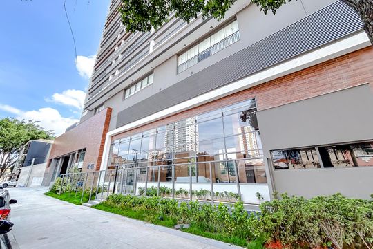 Fachada de apartamento à venda com 2 quartos, 95m² em Vila Zilda, São Paulo