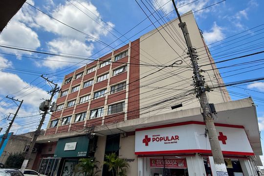 Fachada  de apartamento à venda com 1 quarto, 32m² em Santo Amaro, São Paulo