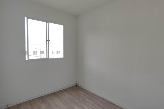 Quarto 2 de apartamento para alugar com 2 quartos, 42m² em Vila Perracini, Poá