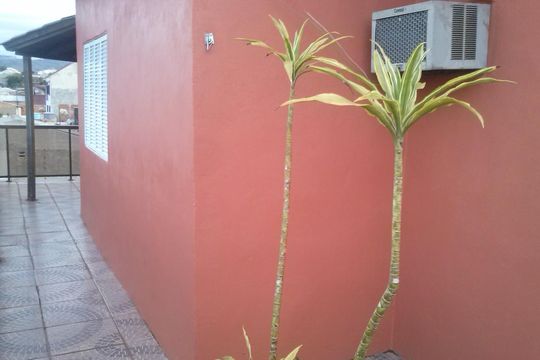 Área externa de casa para alugar com 3 quartos, 160m² em Costa E Silva, Porto Alegre