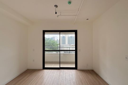 Quarto de kitnet/studio à venda com 1 quarto, 24m² em Vila Cordeiro, São Paulo