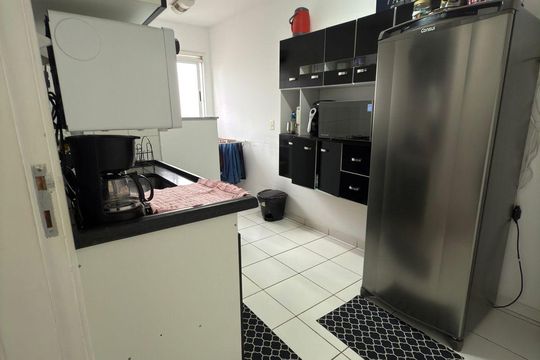 Cozinha de apartamento à venda com 2 quartos, 53m² em Jardim Santa Eudoxia, Campinas