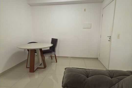 Sala de apartamento à venda com 2 quartos, 53m² em Jardim Santa Eudoxia, Campinas