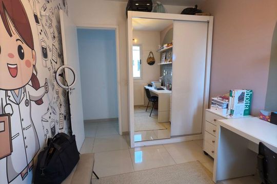 Quarto de apartamento à venda com 2 quartos, 53m² em Jardim Santa Eudoxia, Campinas