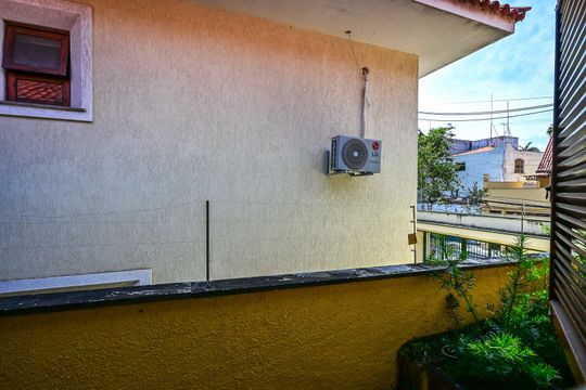 Vista da Suíte 3 de casa à venda com 4 quartos, 327m² em Morumbi, São Paulo