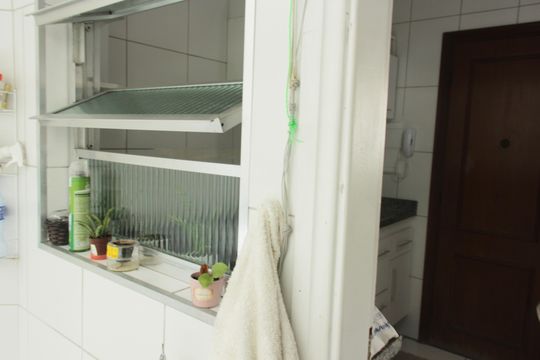 Área de Serviço de apartamento para alugar com 2 quartos, 94m² em Campo Grande, Santos