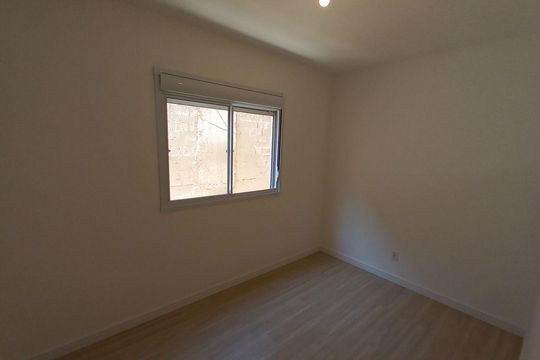 Quarto de apartamento à venda com 2 quartos, 45m² em Quitaúna, Osasco