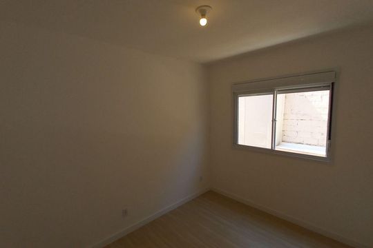 Quarto de apartamento à venda com 2 quartos, 45m² em Quitaúna, Osasco