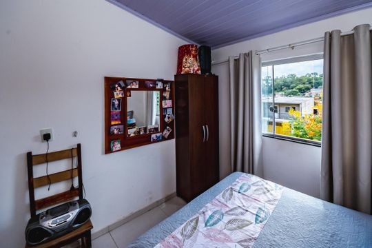 Casa à venda com 3 quartos, 360m² em Minas Caixa, Belo Horizonte
