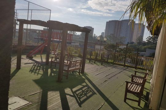 Área externa de apartamento à venda com 3 quartos, 63m² em Parque Sao Vicente, Santo André