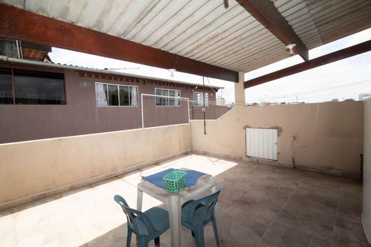 Área externa de casa para alugar com 3 quartos, 227m² em Jardim Rosa de Franca, Guarulhos
