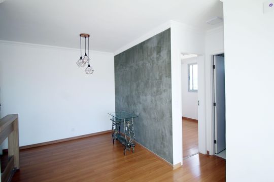 Sala de apartamento para alugar com 2 quartos, 45m² em Irajá, Rio de Janeiro