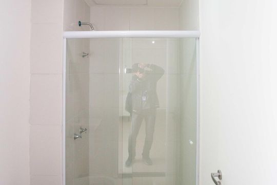 Banheiro de apartamento para alugar com 2 quartos, 41m² em Glp 8, Diadema