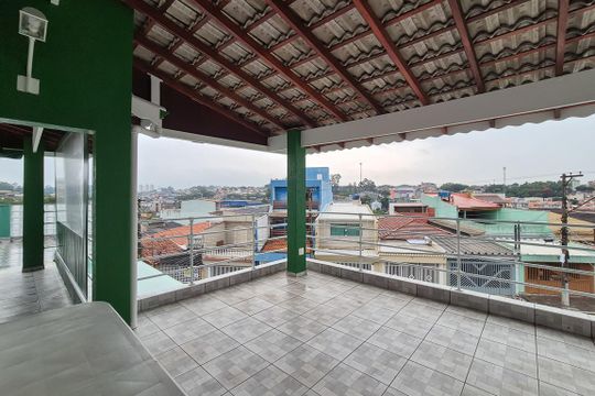 Quintal de casa à venda com 3 quartos, 230m² em Vila Planalto, São Bernardo do Campo