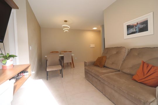 Apartamento à venda com 2 quartos, 59m² em Vila Nova, Novo Hamburgo