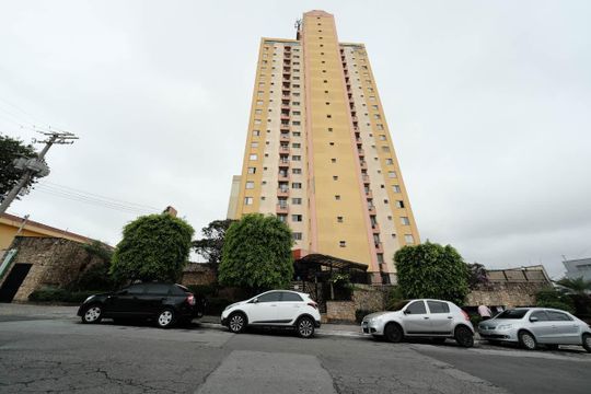 Fachada de apartamento à venda com 2 quartos, 53m² em Vila Ré, São Paulo