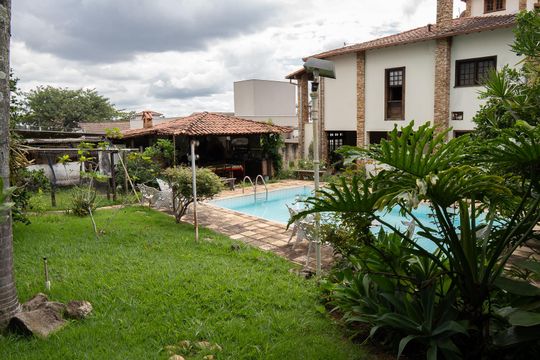 Casa à venda com 5 quartos, 850m² em Bandeirantes (pampulha), Belo Horizonte